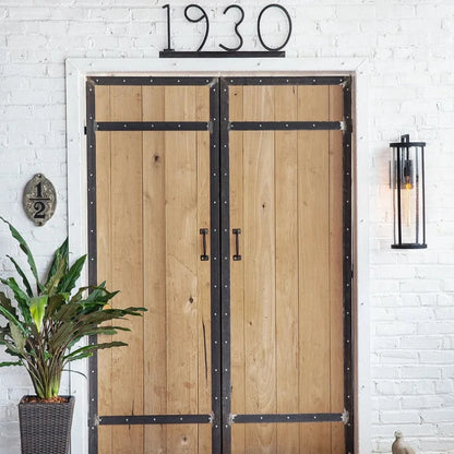 Arthur Outdoor Wall Lantern